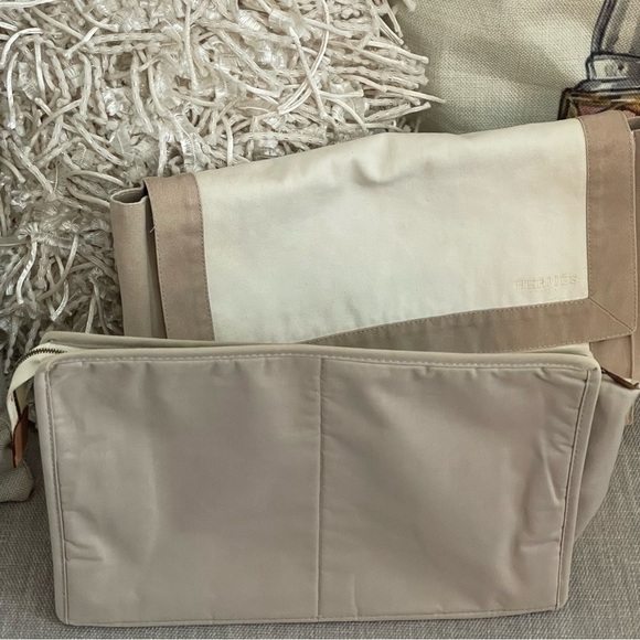 HERMÈS TAPIDOCEL CANVAS CLUTCH/POUCH/TRAVEL BUSINESS🌸2 BAGS⭐️ALWAYS AUTHENTIC⭐️ - Picture 6 of 15